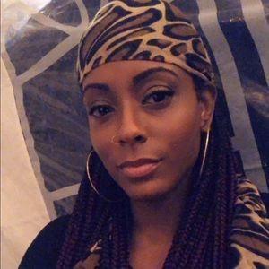 Meet your Posher, Raina